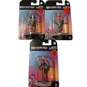 3Pc brand new monster high collectibles